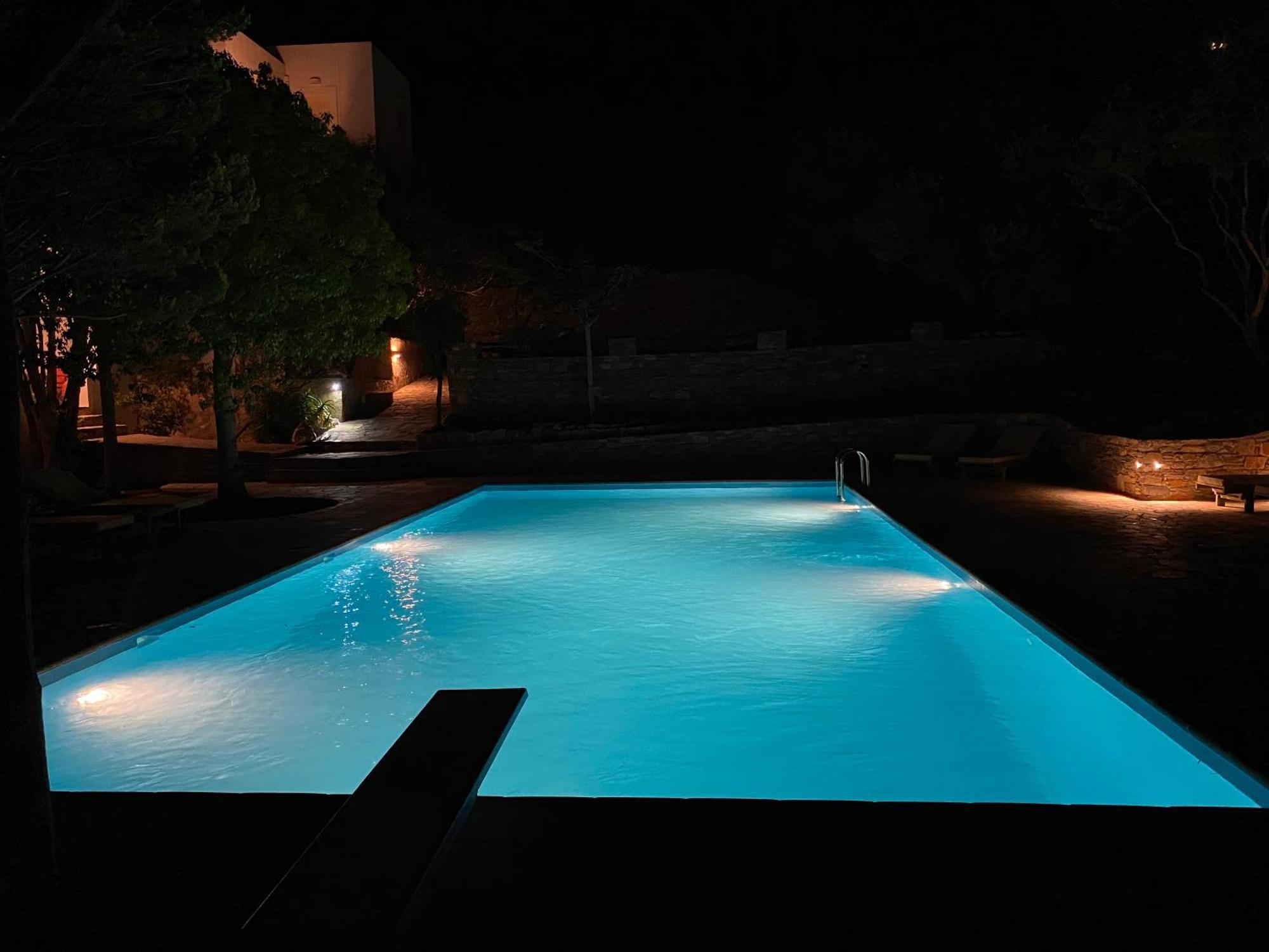 Apaggio Apartments Katapola Bagian luar foto